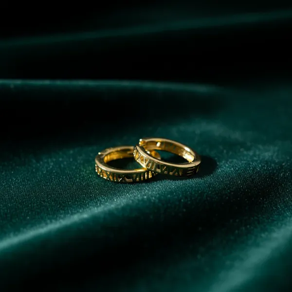 925_Silver_Roman_Numeral_Hoop_Earrings_Gold_Polished